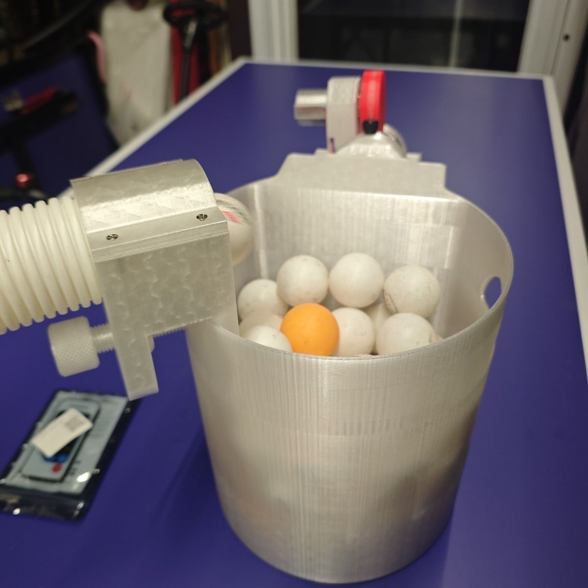 Table Tennis Machine - Machine de chargement automatique de balles